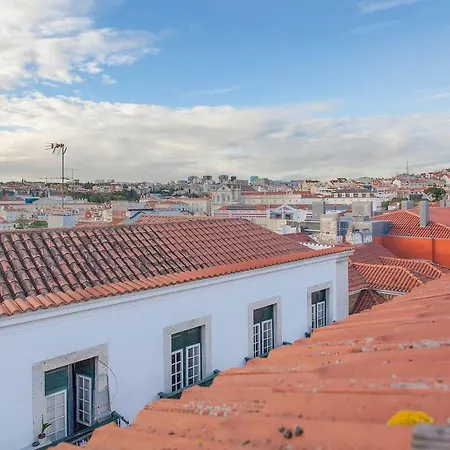 Апартаменты Cozy Flat In Adamastor